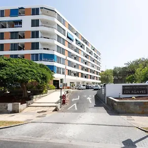 https://cozy-apartment-playa-las-americas.tenerifehoteles.net